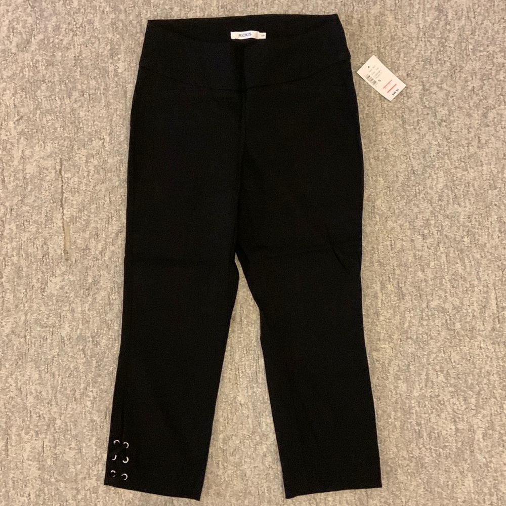 Rickis black microtwill capris